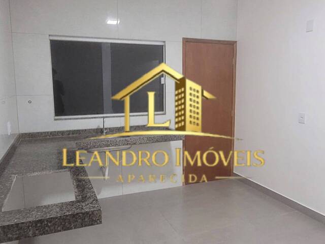 Casa para Venda em Aparecida de Goiânia - 4