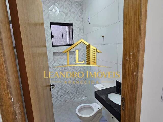 Casa para Venda em Goiânia - 5