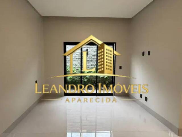 Casa para Venda em Aparecida de Goiânia - 5
