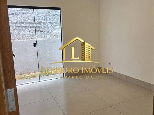 Casa para Venda em Aparecida de Goiânia - 5