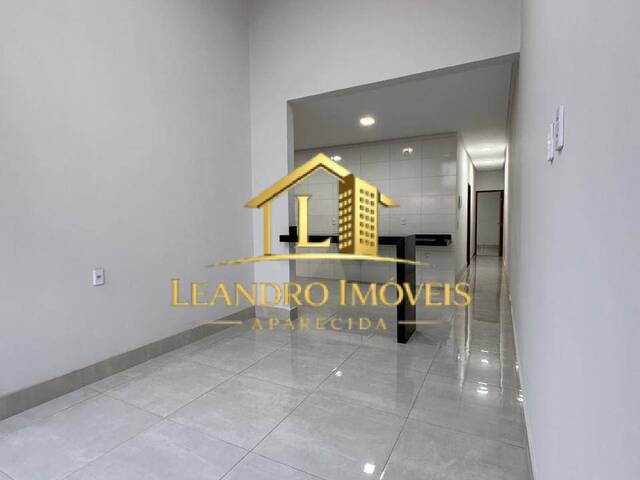 Casa para Venda em Aparecida de Goiânia - 3