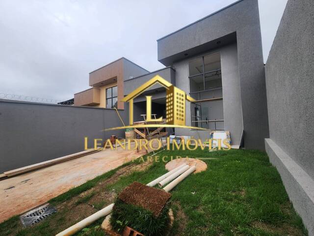 Casa para Venda em Aparecida de Goiânia - 2