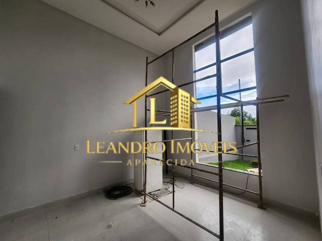Casa para Venda em Aparecida de Goiânia - 5