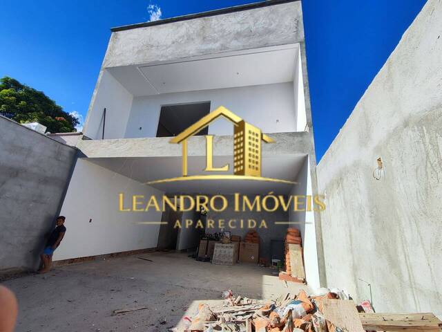 Casa para Venda em Aparecida de Goiânia - 2
