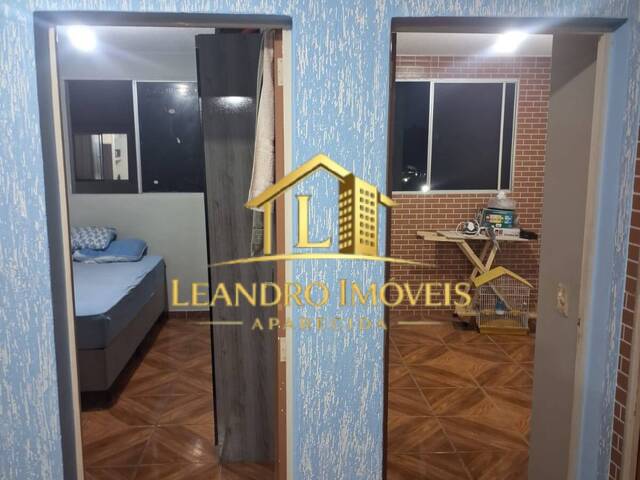 Apartamento para Venda em Aparecida de Goiânia - 5