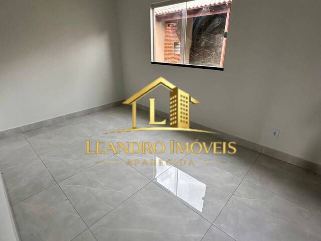 Casa para Venda em Aparecida de Goiânia - 4