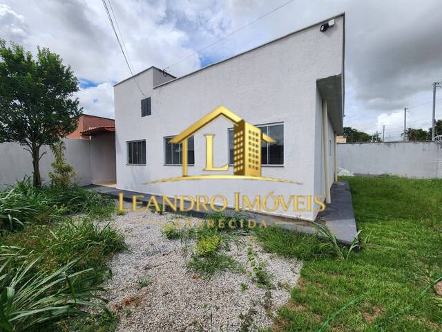 Casa para Venda em Aparecida de Goiânia - 2