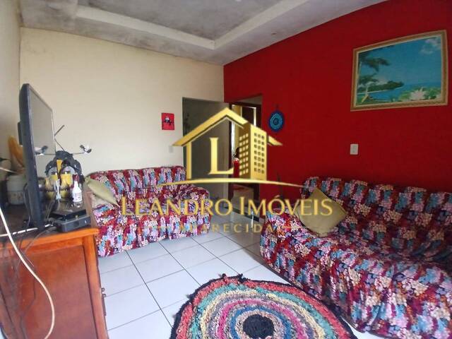Casa para Venda em Aparecida de Goiânia - 5