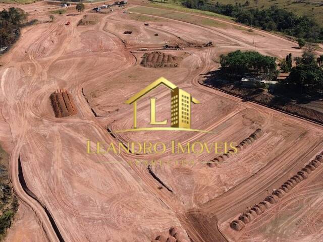 Terreno para Venda em Aparecida de Goiânia - 5