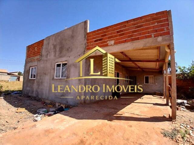 Casa para Venda em Aparecida de Goiânia - 2