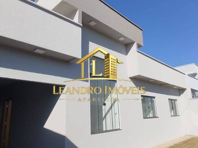 Casa para Venda em Aparecida de Goiânia - 2