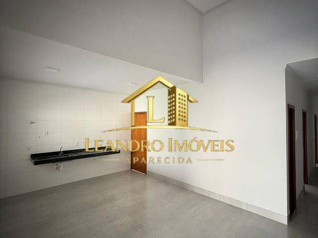 Casa para Venda em Aparecida de Goiânia - 5