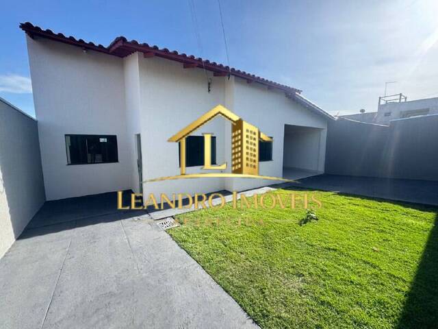 Casa para Venda em Aparecida de Goiânia - 2