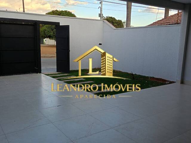 Casa para Venda em Aparecida de Goiânia - 2