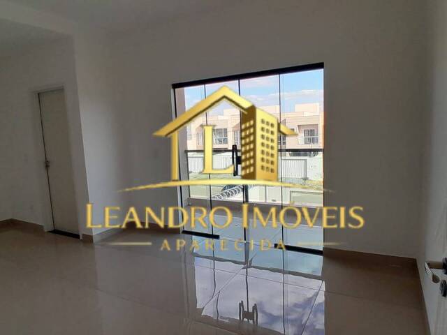 #289 - Sobrado para Venda em Aparecida de Goiânia - GO - 3