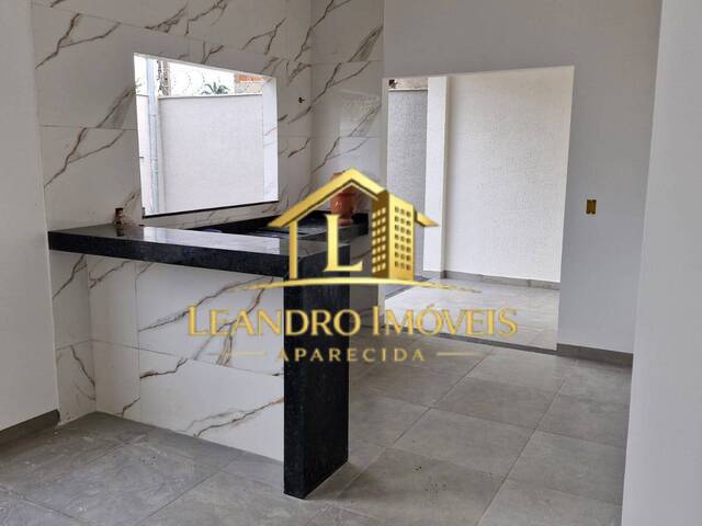 Casa para Venda em Aparecida de Goiânia - 5