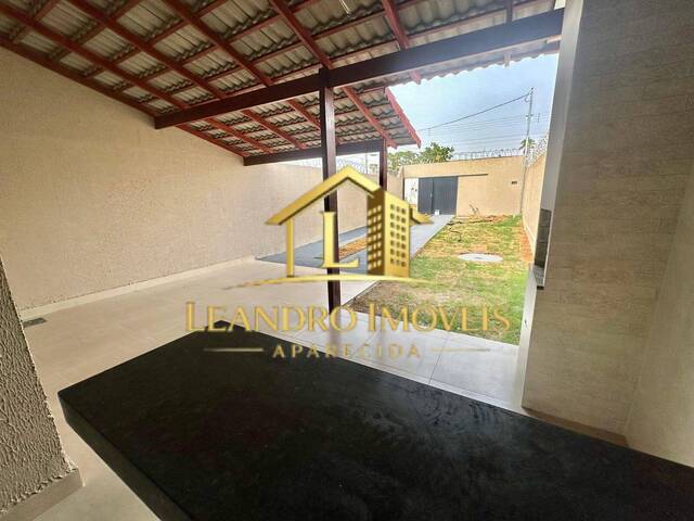 Casa para Venda em Aparecida de Goiânia - 2