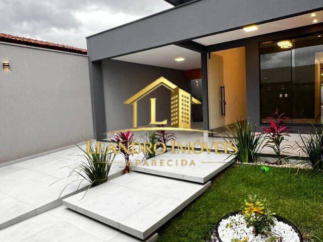 Casa para Venda em Aparecida de Goiânia - 2