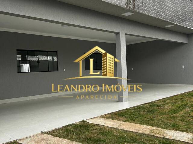 Casa para Venda em Aparecida de Goiânia - 2