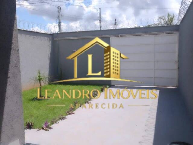 Casa para Venda em Aparecida de Goiânia - 2