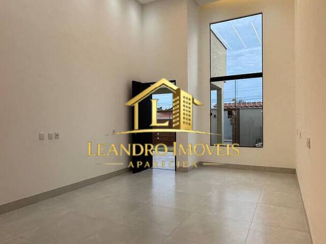 Casa para Venda em Aparecida de Goiânia - 4