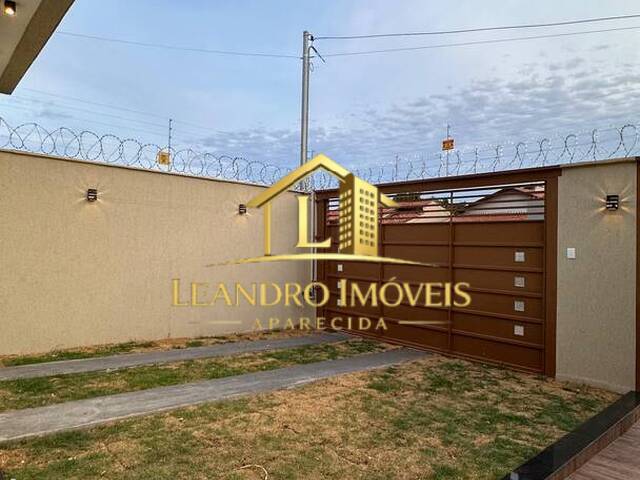 Casa para Venda em Aparecida de Goiânia - 3