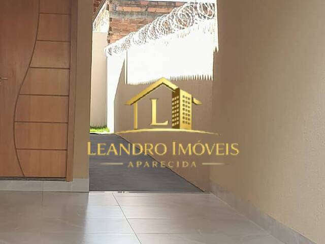 #396 - Casa para Venda em Aparecida de Goiânia - GO