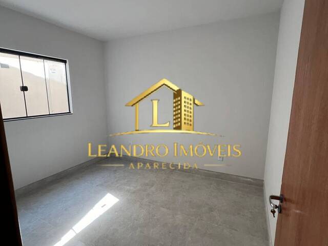 Casa para Venda em Aparecida de Goiânia - 5