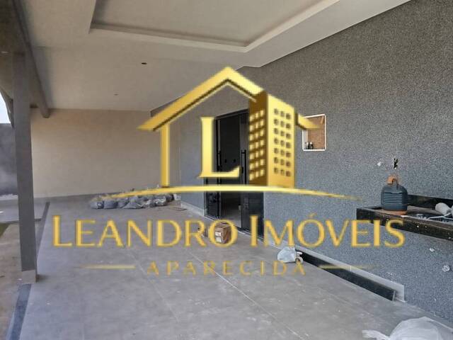 Casa para Venda em Aparecida de Goiânia - 3