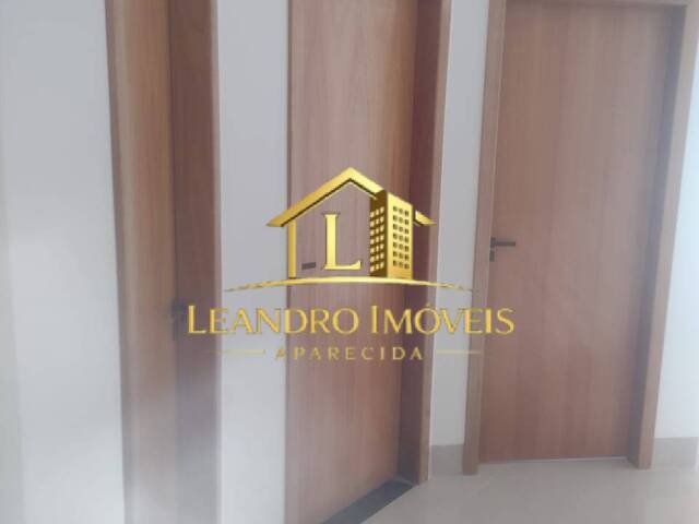 Casa para Venda em Aparecida de Goiânia - 5