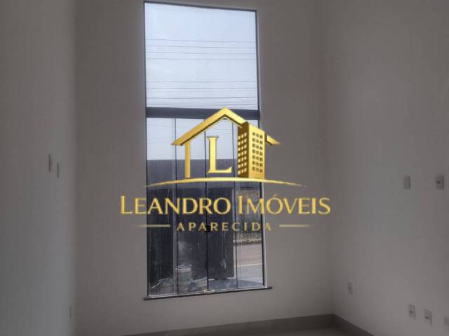 Casa para Venda em Aparecida de Goiânia - 2