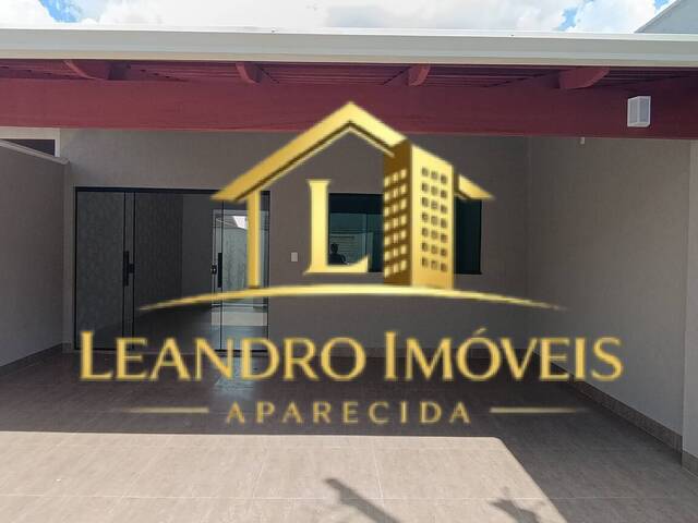 Casa para Venda em Aparecida de Goiânia - 2