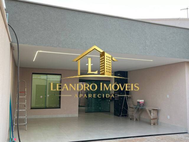 Casa para Venda em Aparecida de Goiânia - 2