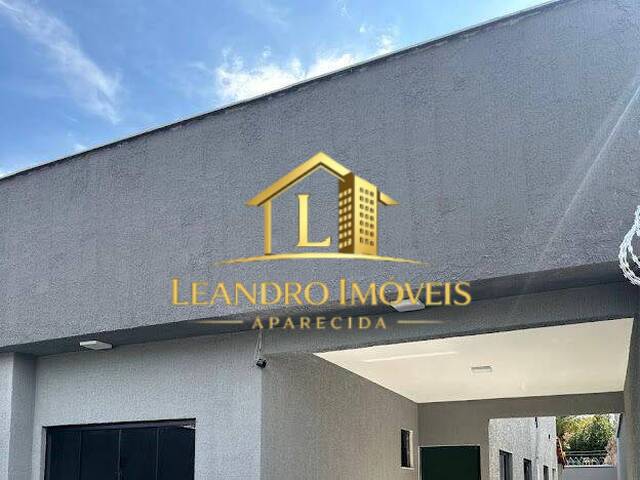 Casa para Venda em Aparecida de Goiânia - 2