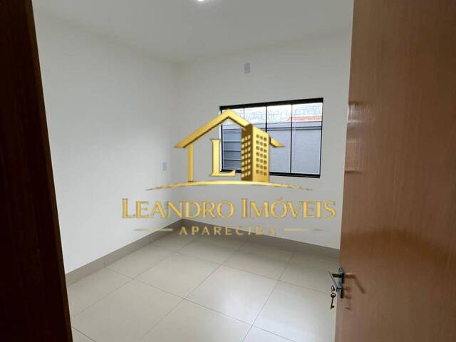 Casa para Venda em Aparecida de Goiânia - 5