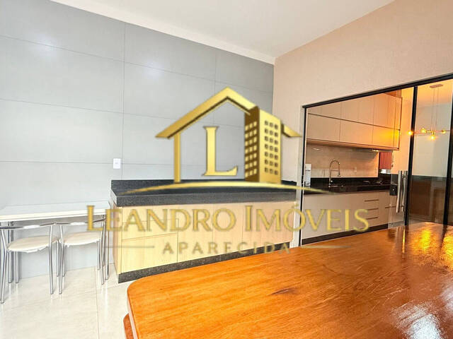 Casa para Venda em Aparecida de Goiânia - 5