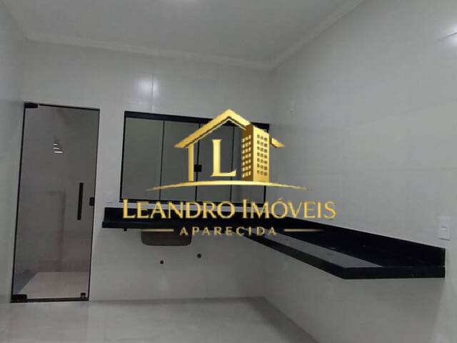 Casa para Venda em Aparecida de Goiânia - 4
