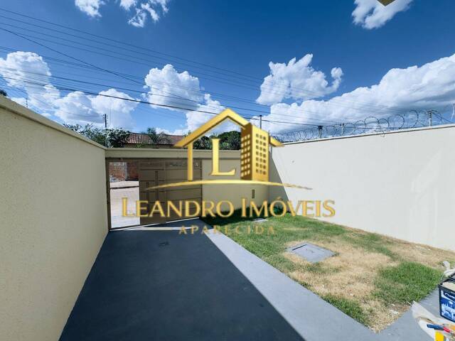 #687 - Casa para Venda em Aparecida de Goiânia - GO - 3
