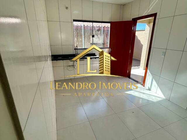 Casa para Venda em Aparecida de Goiânia - 4