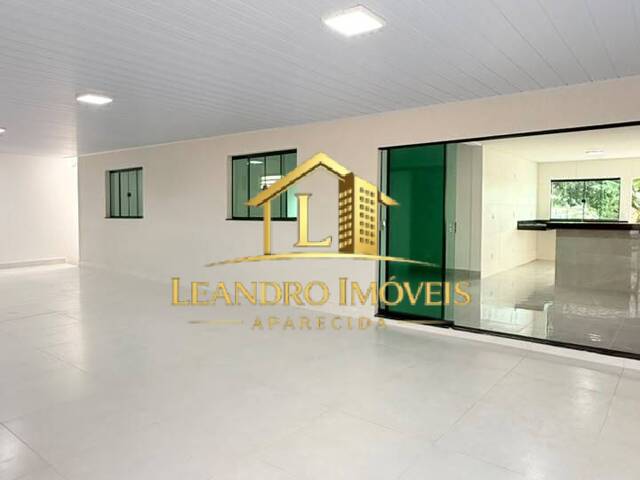 Casa para Venda em Aparecida de Goiânia - 3
