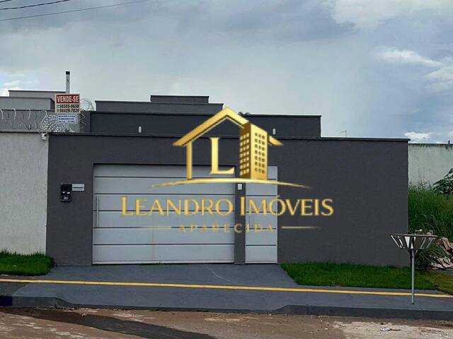 Casa para Venda em Aparecida de Goiânia - 2